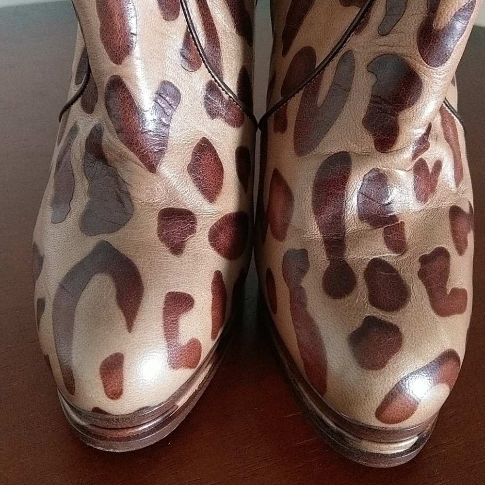 Ankle Boots - Picture 2 of 6